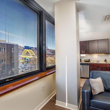 شقة Modern Chic Heart Of Pittsburgh 24-7 Parking Gym Lounge المظهر الخارجي الصورة